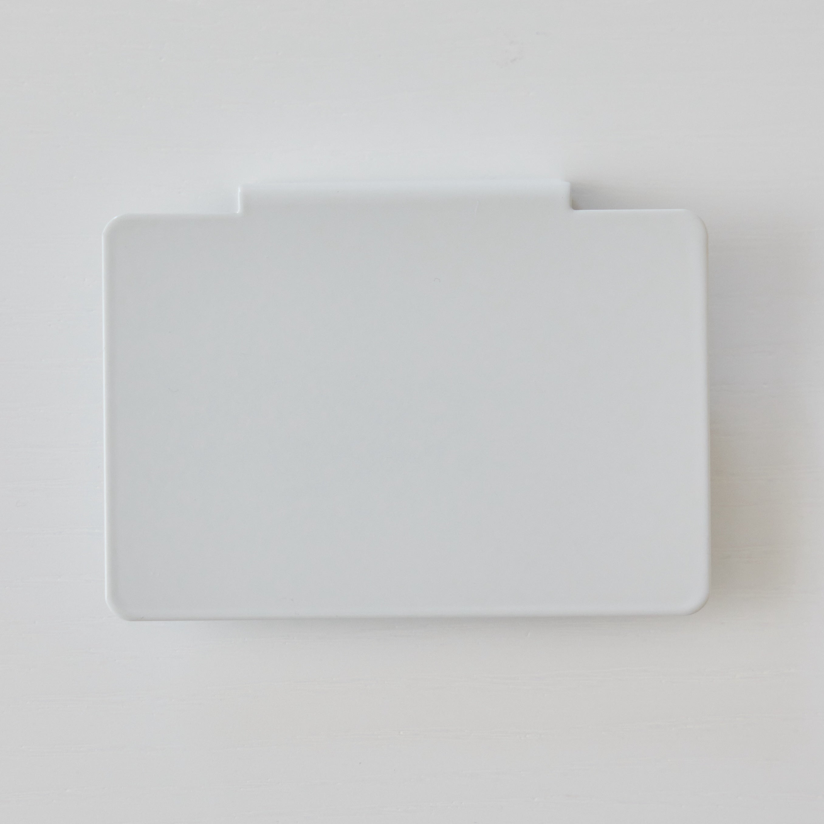 White (Metal)