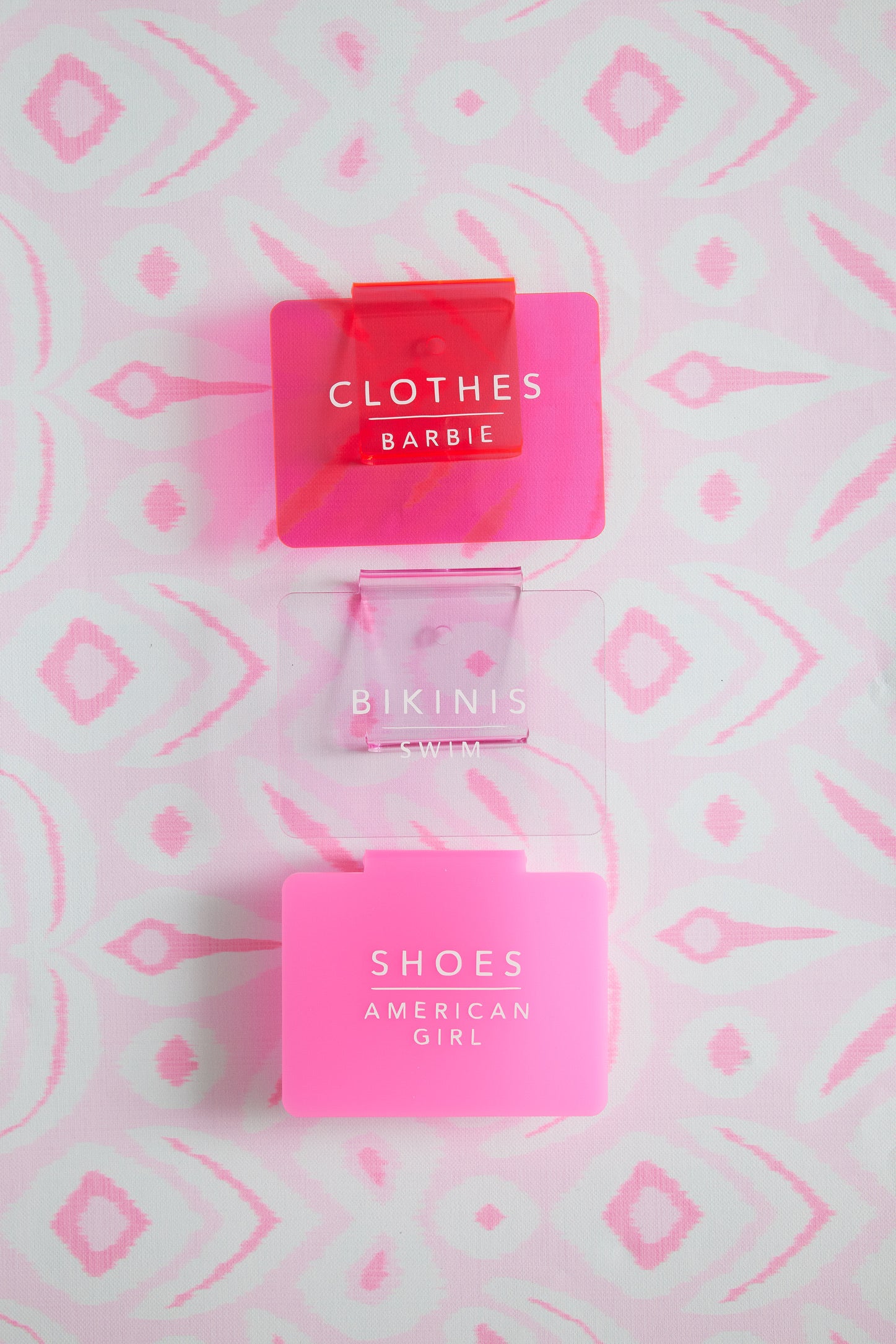 Translucent Pink / Frosted Pink / Electric Pink
