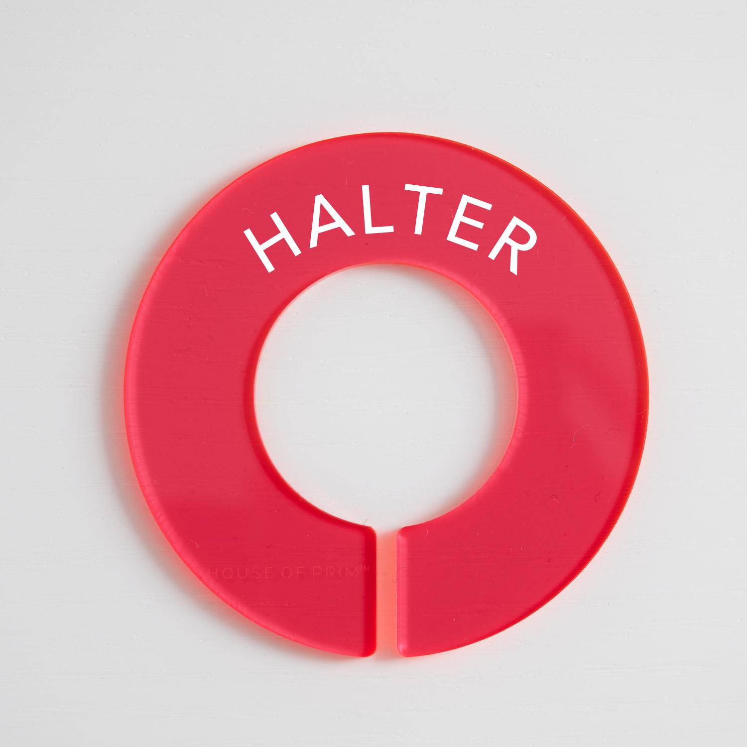 Tops | Circular Divider + Label