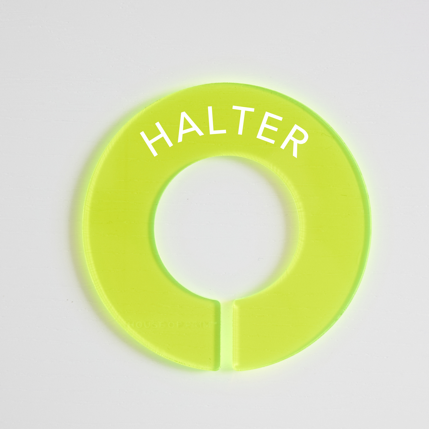 Tops | Circular Divider + Label