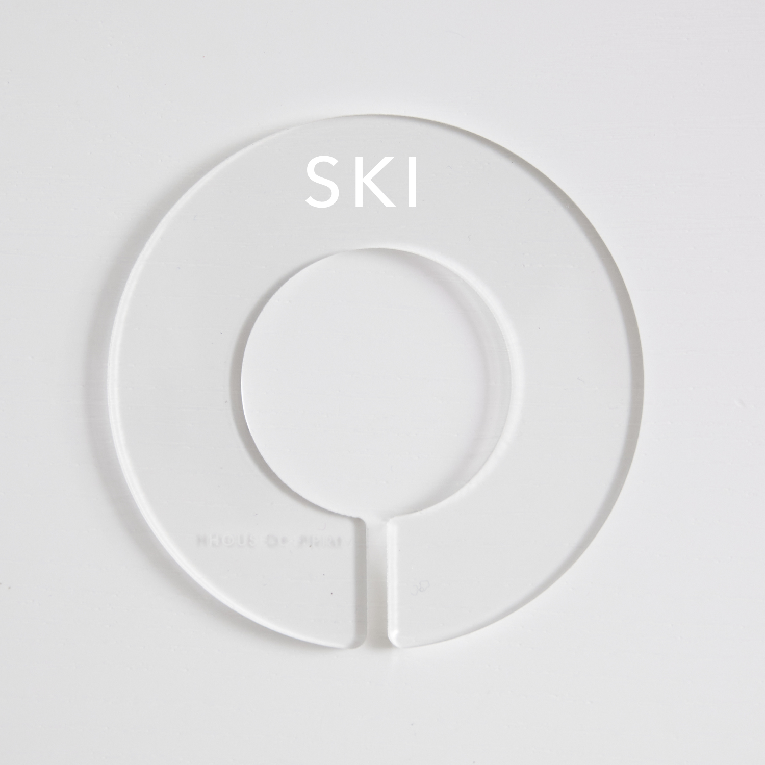 Winter & Ski | Circular Divider + Label