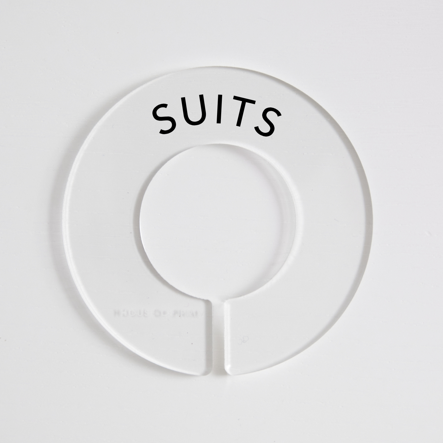 School & Workwear | Circular Divider + Label