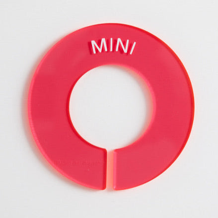 Color Rod Dividers | CLOSETS